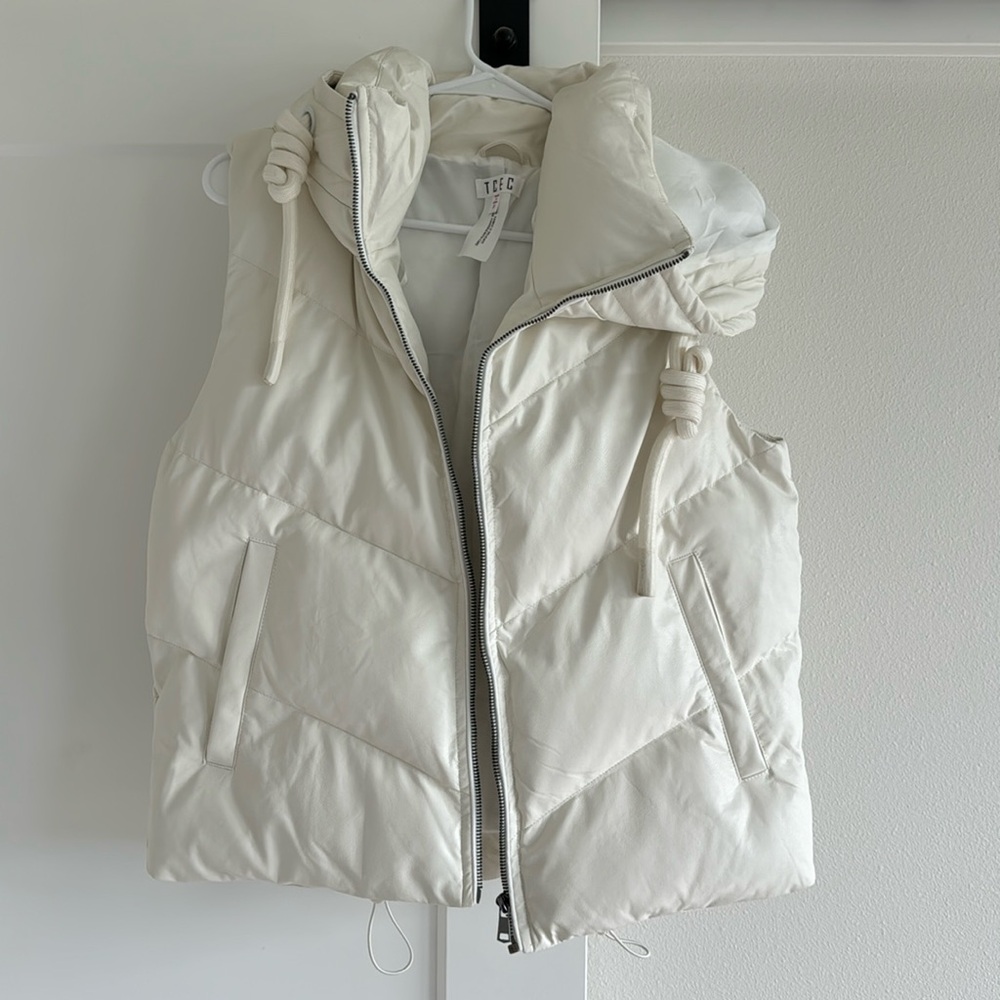 Women’s faux leather puffer vest